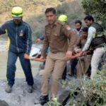 अनियंत्रित होकर कार यमुना में गिरी, दो युवकों की दर्दनाक मौत