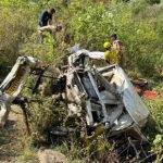 खाई में गिरा वाहन, आठ के मारे जाने की सूचना