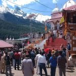 यमुनोत्री-गंगोत्री धाम में चार लाख के पार पहुंची श्रद्धालुओं की संख्या