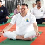 अंतरराष्ट्रीय योग दिवसः मुख्यमंत्री धामी ने बनबसा में हजारों लोगों के साथ किया योगाभ्यास