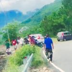 कार खाई में गिरने से पांच की मौत,एक गंभीर